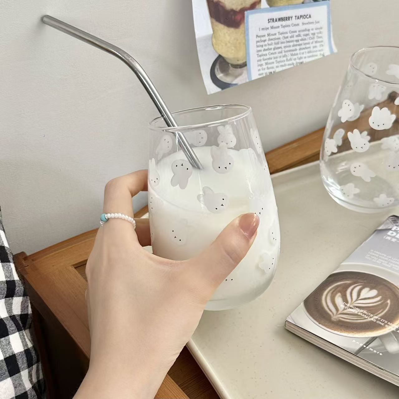 แก้วน้ำพิมพ์ลายกระต่ายมิฟฟี่น่ - Coffee And Tea Glass บทวิจารณ์และราคา